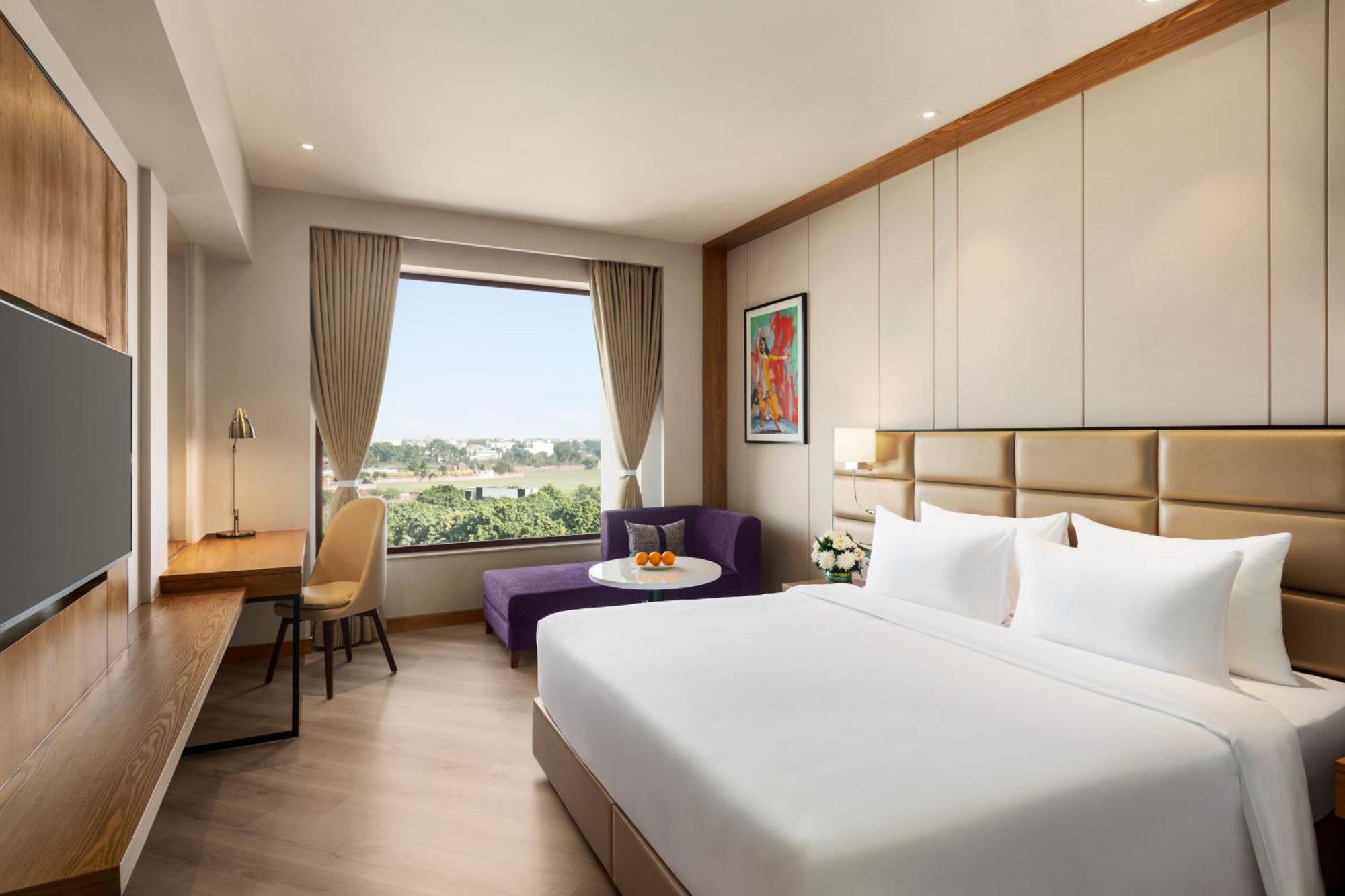 Ramada Encore By Wyndham Amritsar Airport Exterior foto